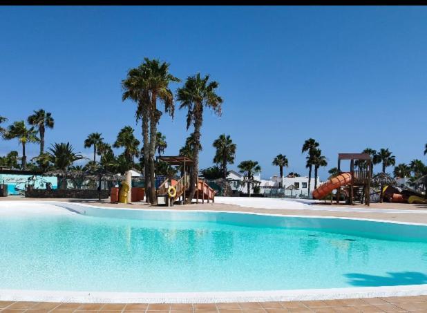 Casa Camar Aparthotel Corralejo Exteriör bild